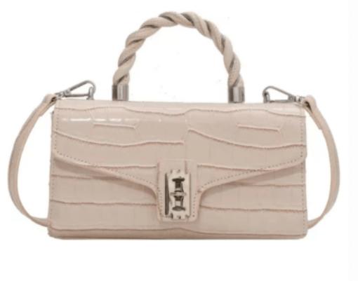 KLEINE, QUADRATISCHE TOTE MIT LACKIERTEM KROKODILMUSTER