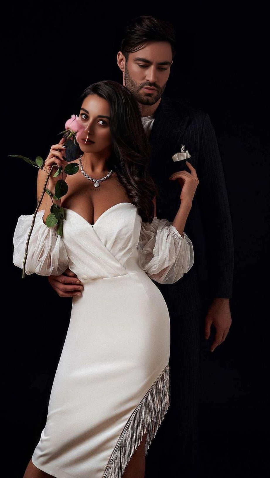 STRAPLESS PUFF SLEEVE CRYSTAL MIDI DRESS IN WHITE