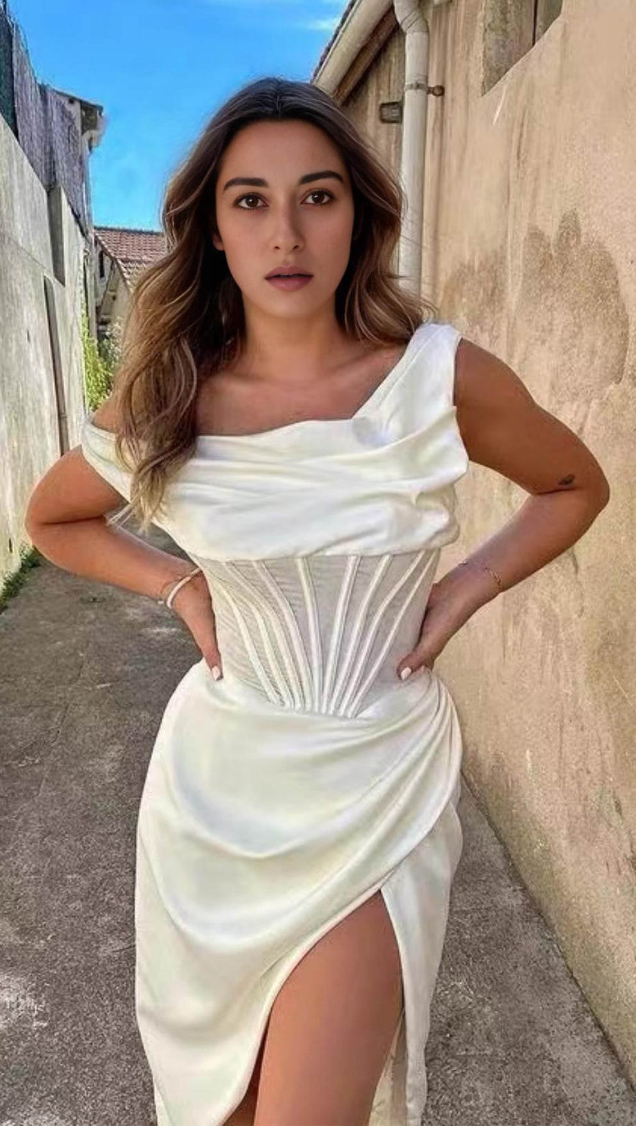 ABITO MIDI CON CORSETTO DRAPPEGGIATO AVORIO