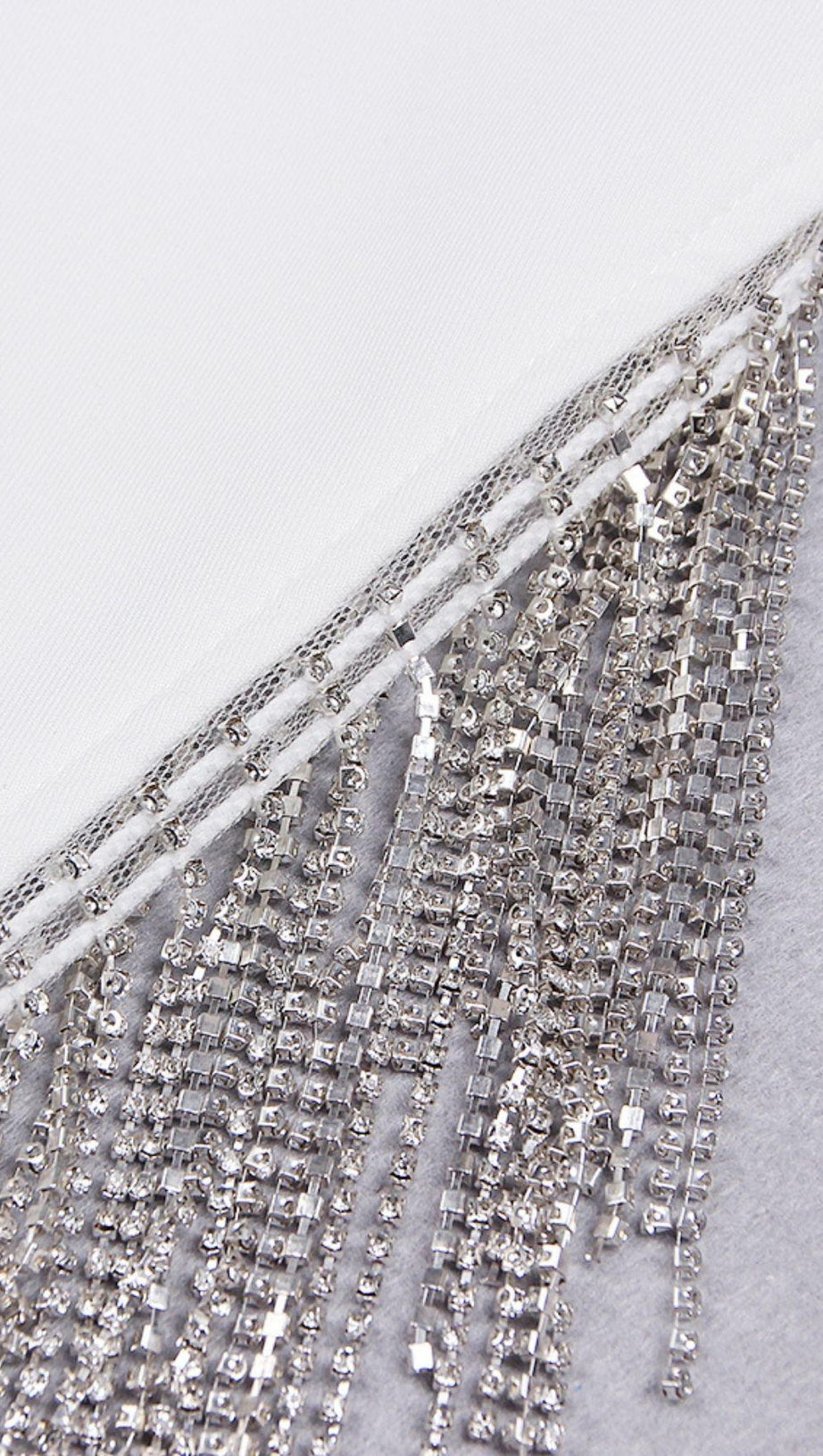 STRAPLESS PUFF SLEEVE CRYSTAL MIDI DRESS IN WHITE