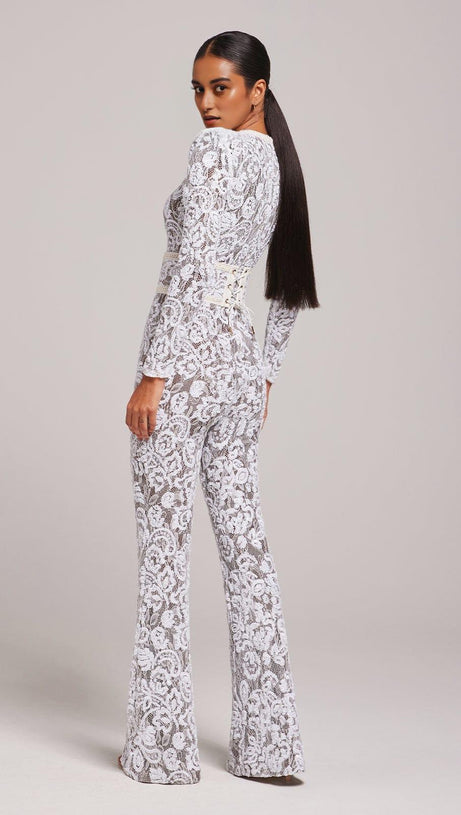 TUTA BIANCA NUDE SCURO