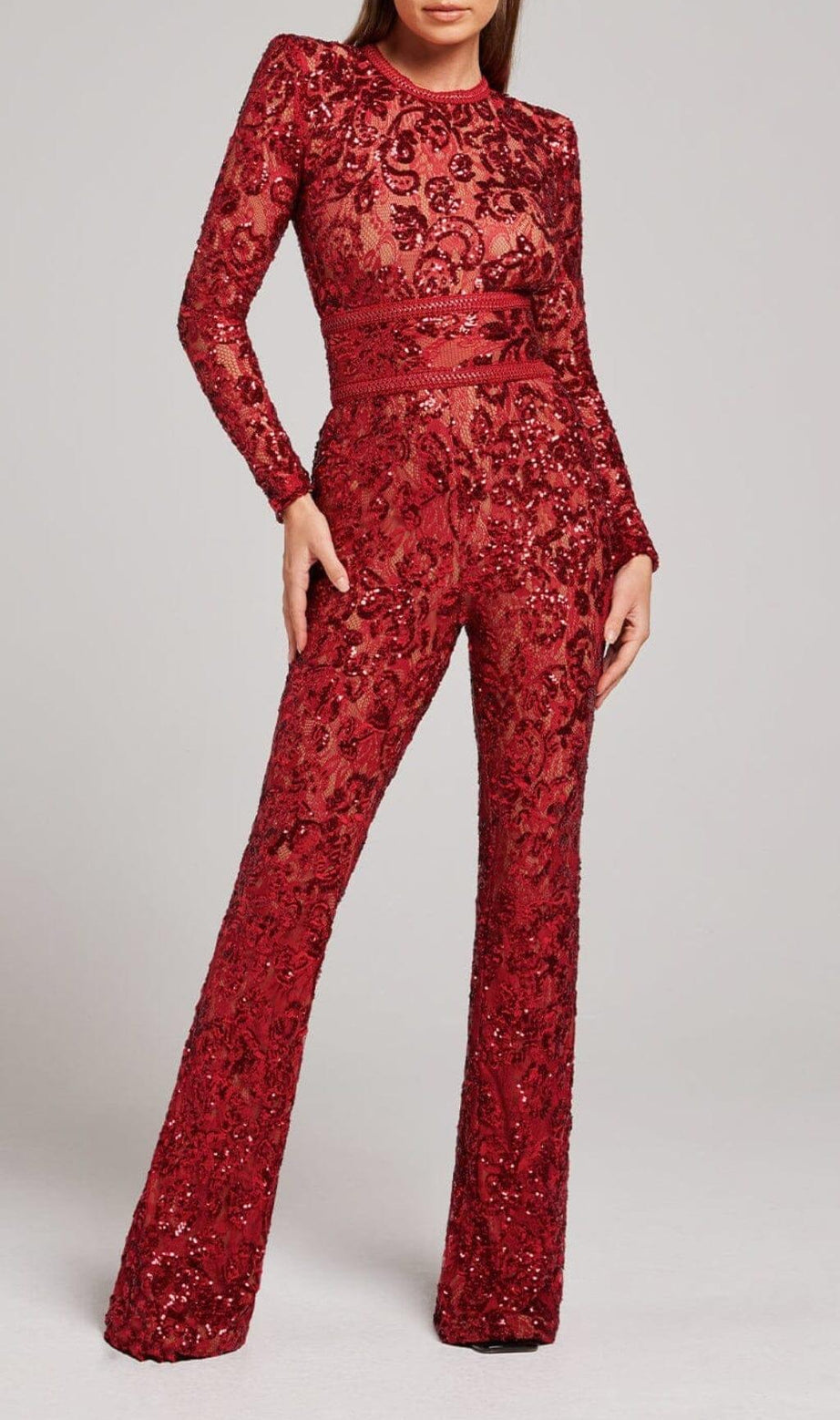 Roter Jumpsuit mit verzierter Spitze