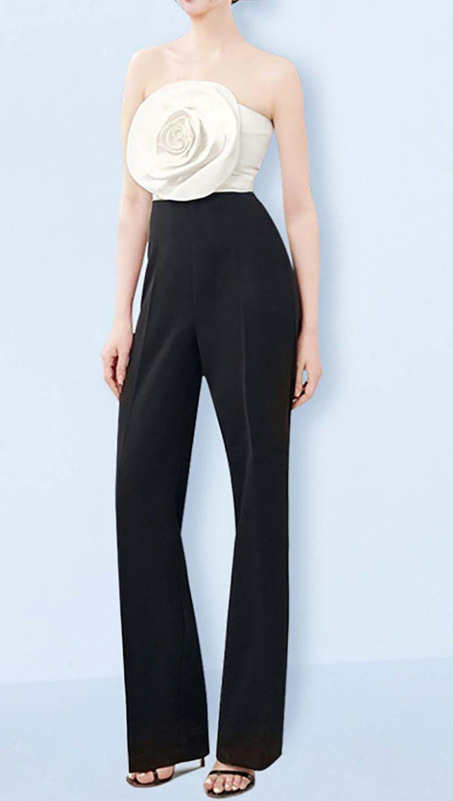 3D FLOWER STITCHING JUMPSUIT IN BLACK