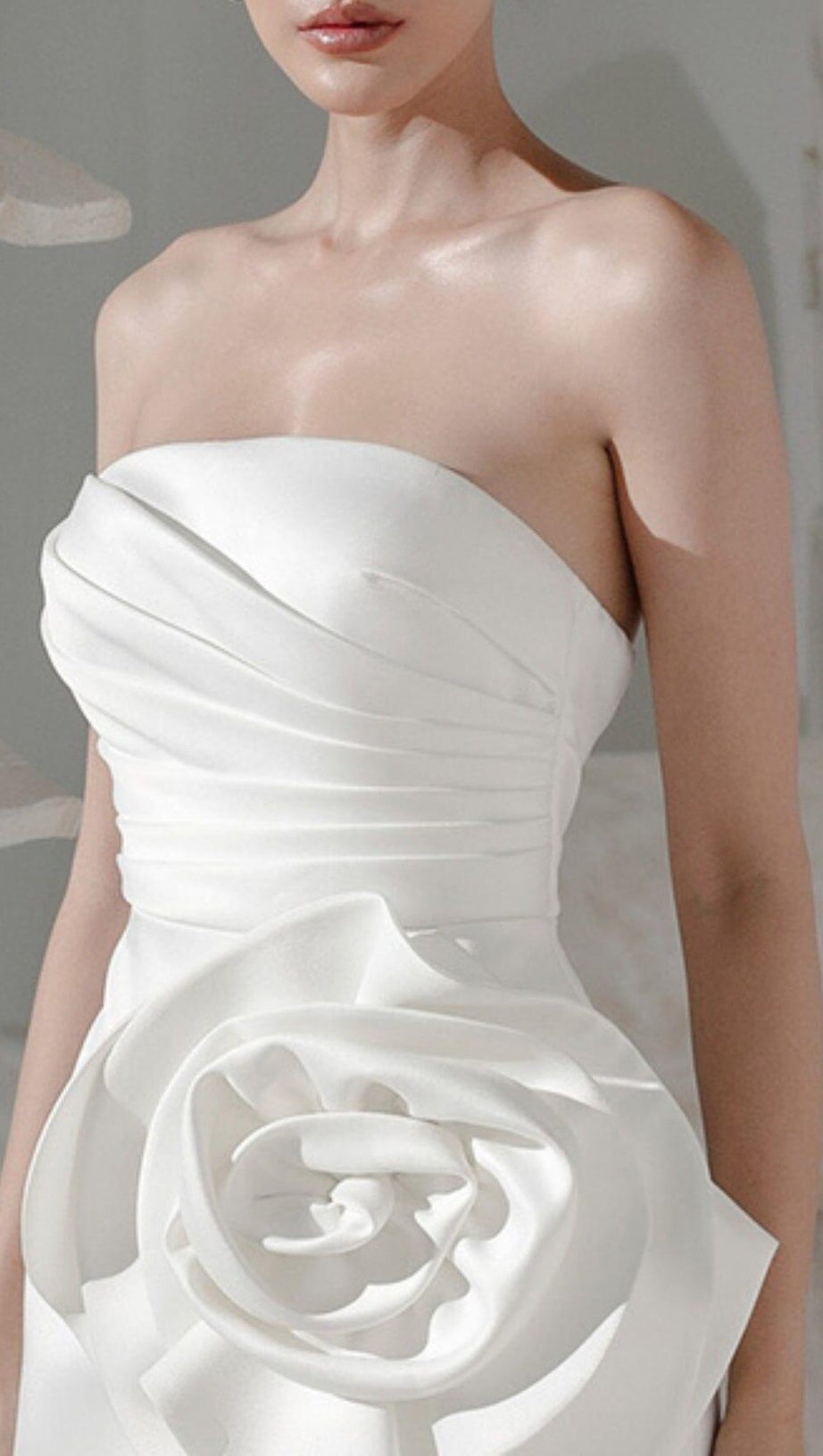 APPLIQUÉD SATIN MINI DRESS IN WHITE