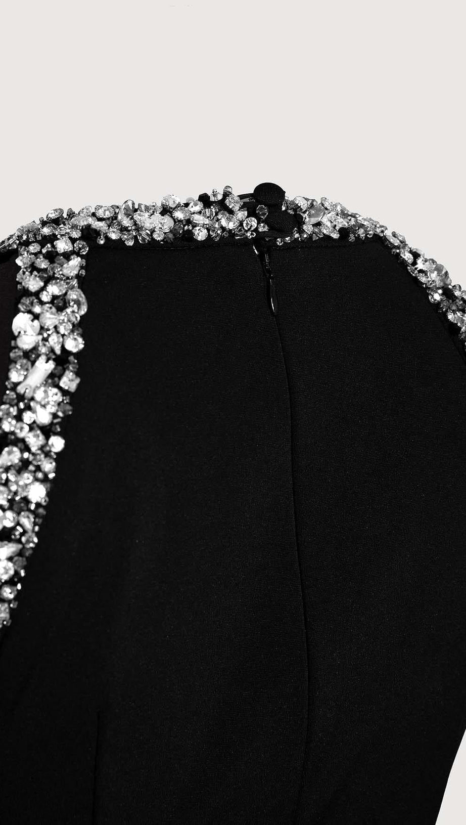 ABITO PRENDISOLE NERO CON STRASS