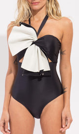 RUFFLE COLOR BLOCK ONE PIECE SWIMSUIT