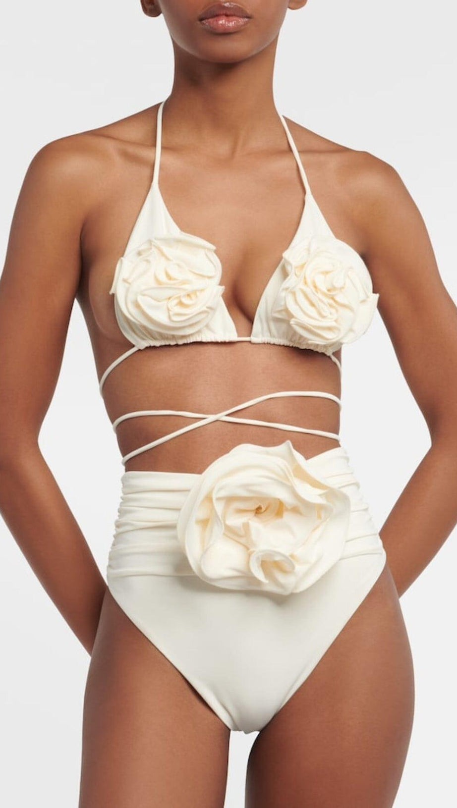 FLORAL APPLIQUÉ TRIANGLE BIKINI SUIT IN WHITE