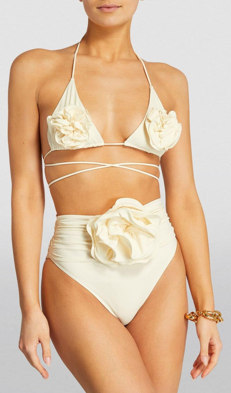 FLORAL APPLIQUÉ TRIANGLE BIKINI SUIT IN WHITE