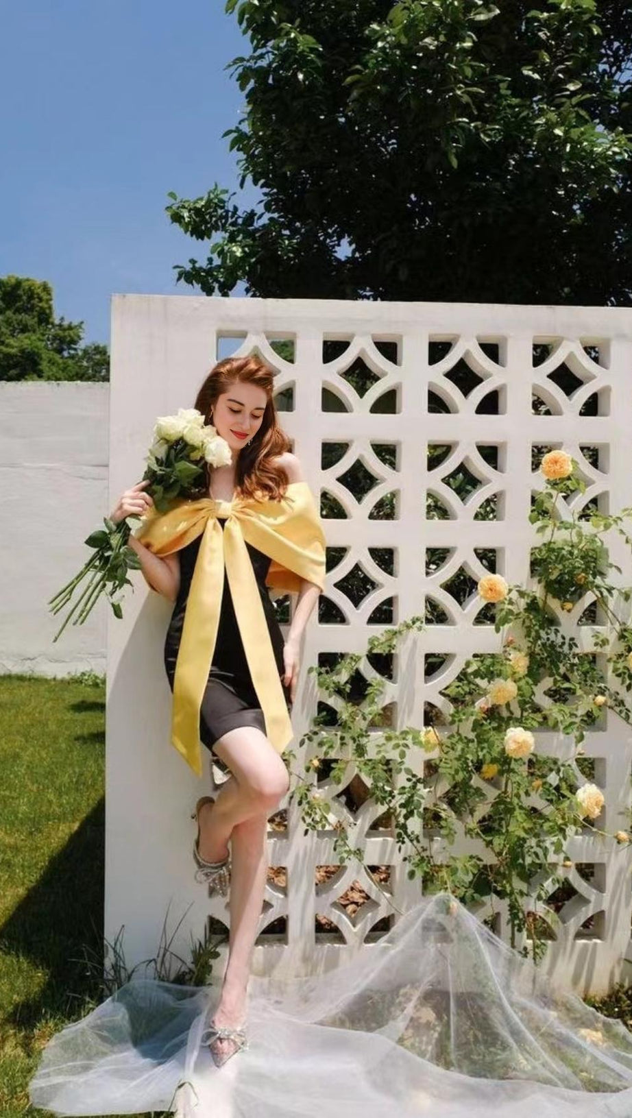 HALTER BOW PATCHWORK MINI DRESS