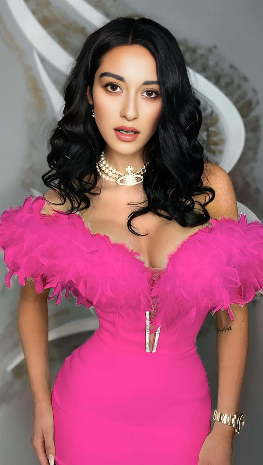 ABITO MIDI CON SCOLLO A V E PIUME ROSA