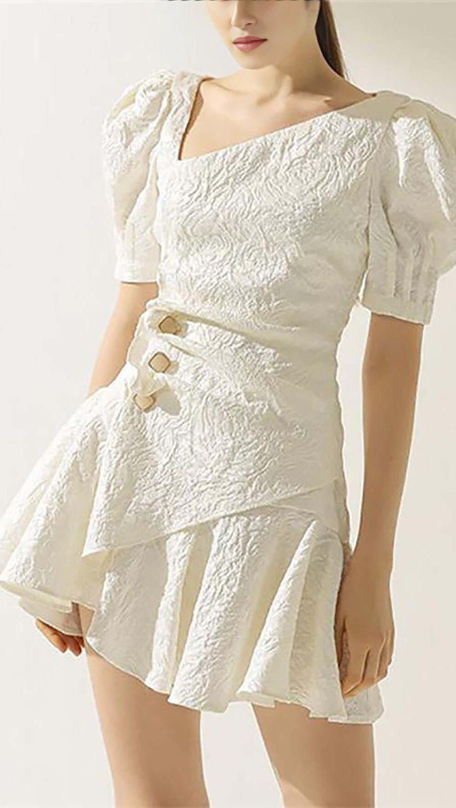 PUFFY SLEEVE BUTTON MINI DRESS IN WHITE