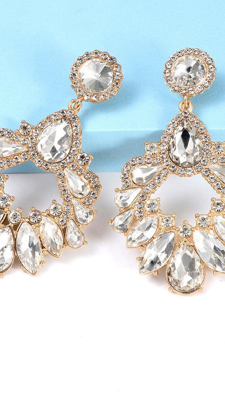 ORECCHINI A PENDENTE CON LAMPADARIO IN CRISTALLO BIANCO