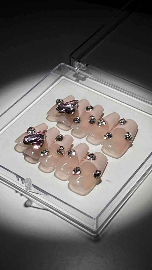 AIIZIE HEART CRYSTAL PINK FRENCH PRESS ON NAILS - product image