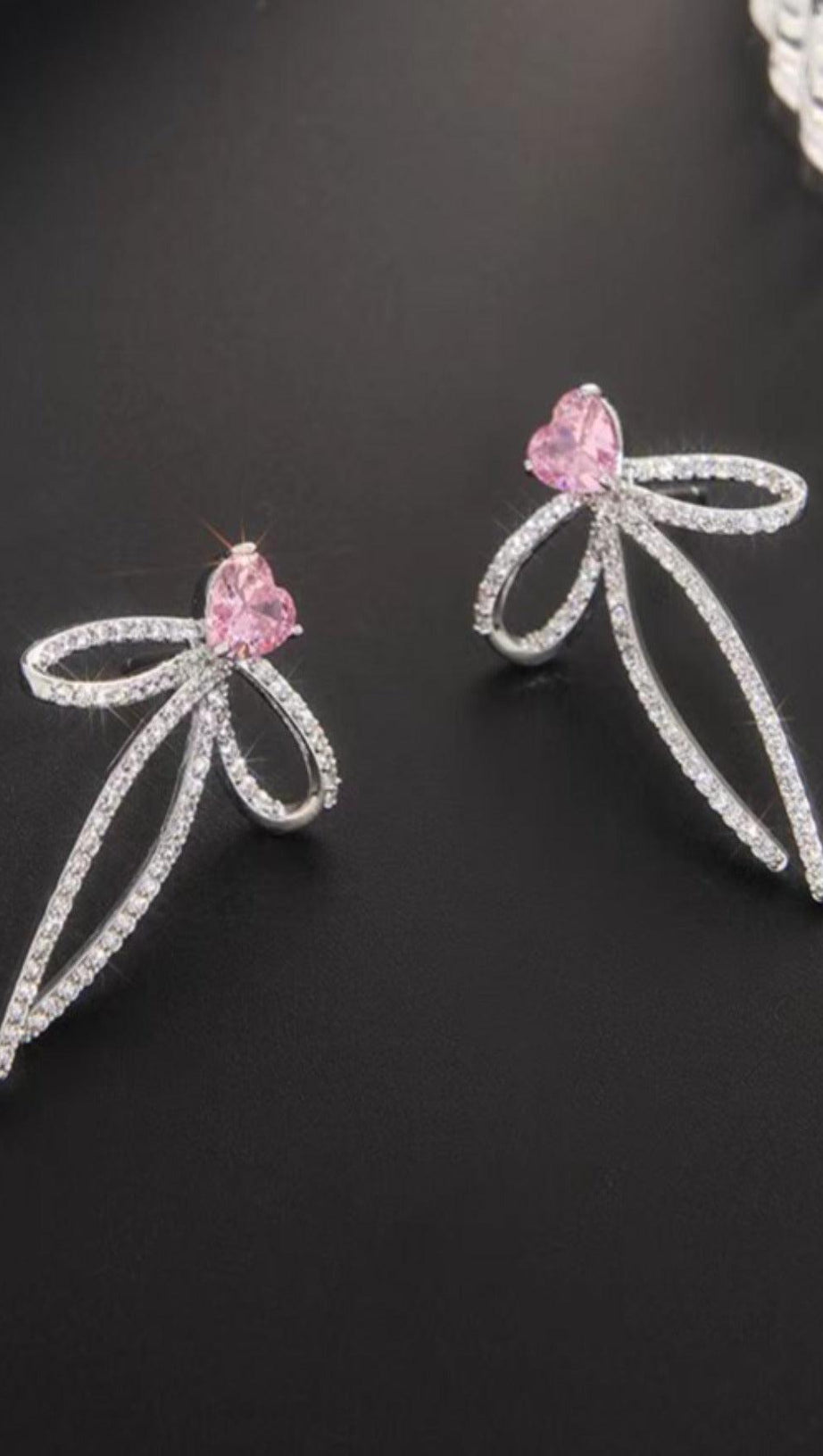 CRYSTAL BOWKNOT EARRINGS