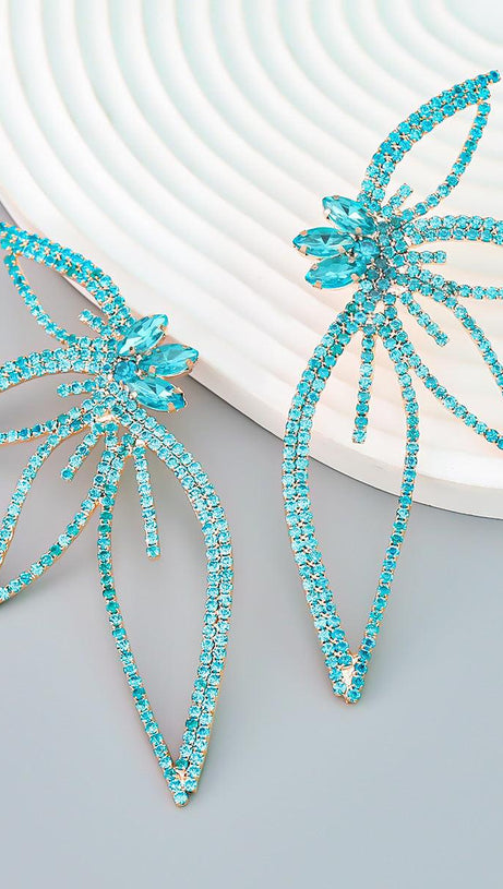 CRYSTAL FLOWER EARRINGS IN BLUE