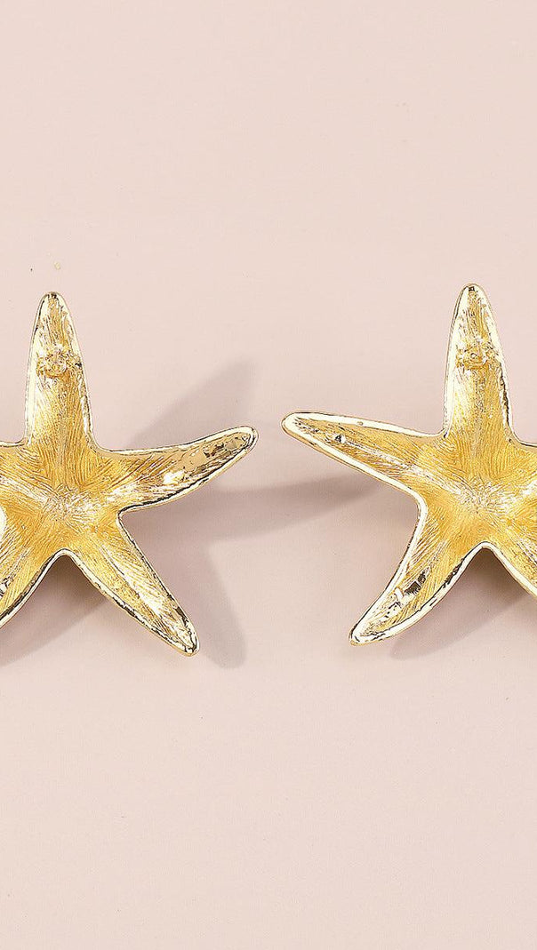 AIIZIE STARFISH EARRINGS IN BEIGE - product image