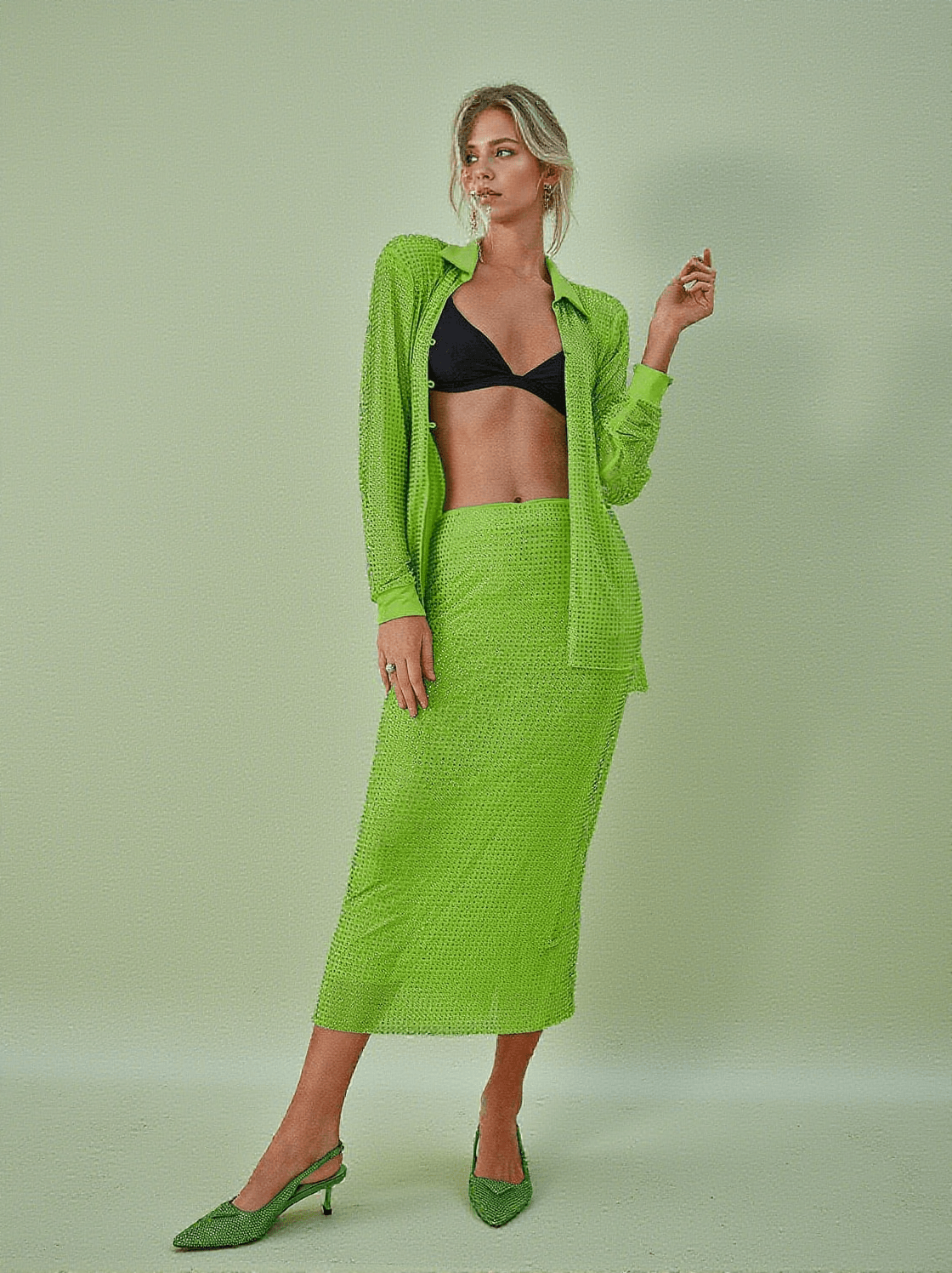 NERIAH CRYSTAL EMBELLISHED SET