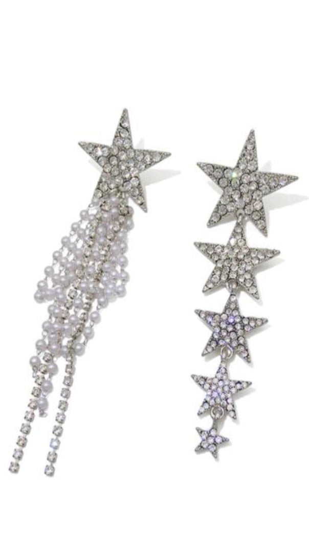 AIIZIE ASYMMETRICAL STAR EARRINGS - product image