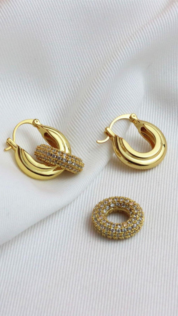 AIIZIE 18K GOLD CRYSTAL HOOP EARRINGS - product image