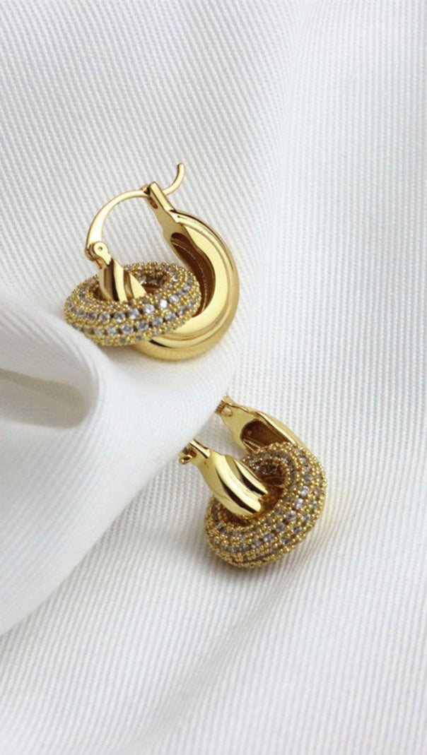AIIZIE 18K GOLD CRYSTAL HOOP EARRINGS - product image