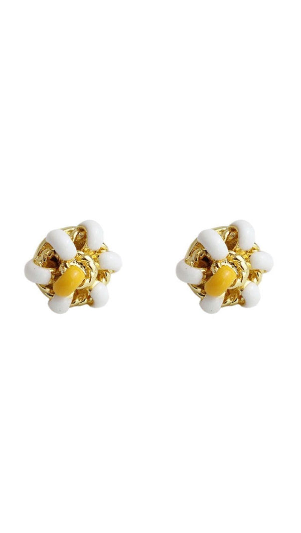 AIIZIE 18K GOLD ENAMEL FLOWER EAR STUDS - WHITE - product image