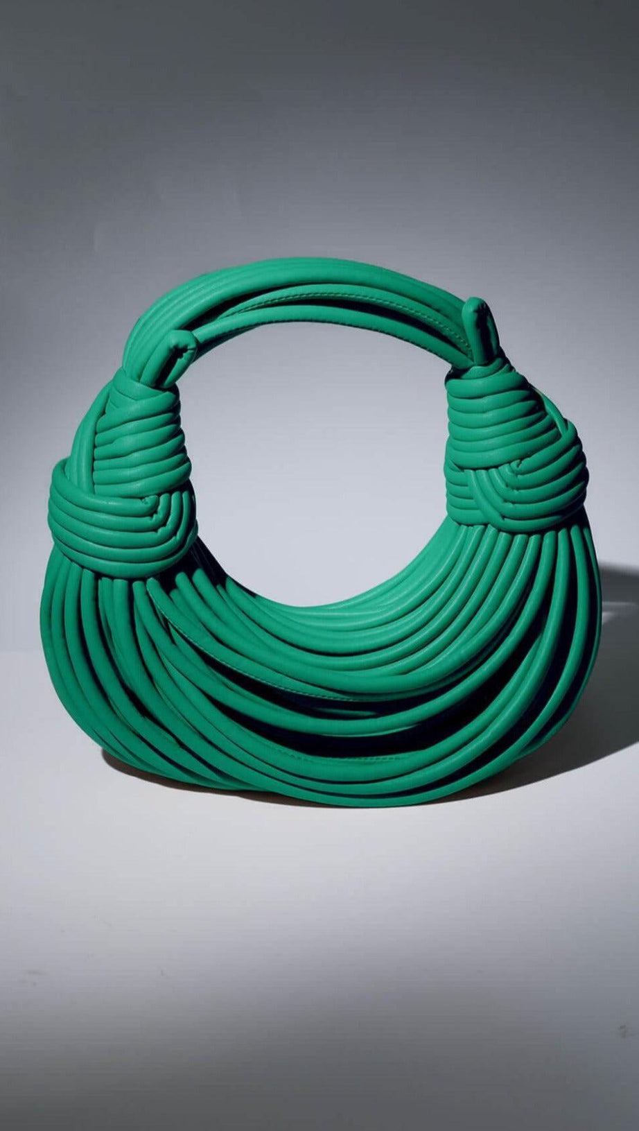 DOUBLE KNOT TOTE BAG IN GREEN