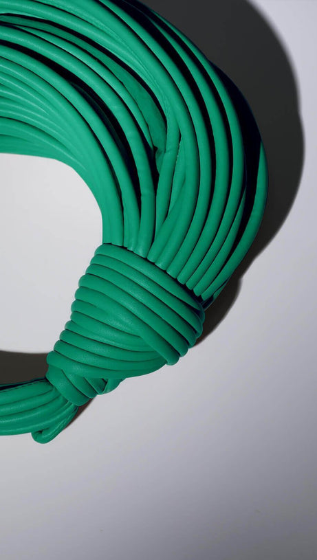 DOUBLE KNOT TOTE BAG IN GREEN