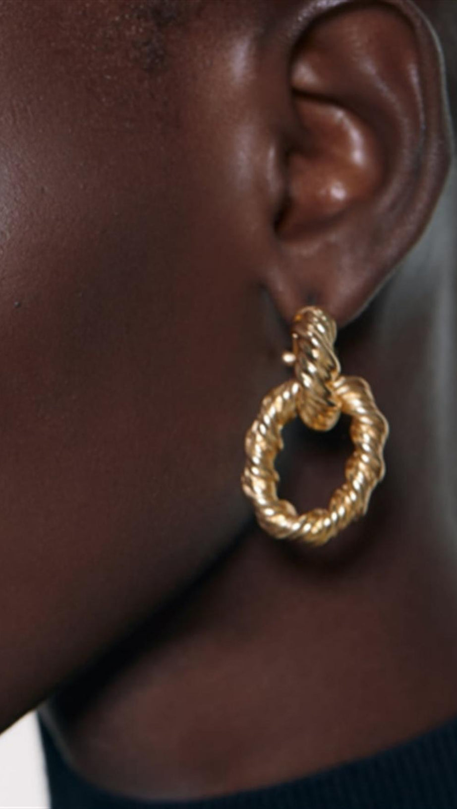 ORECCHINI MODA DORATI