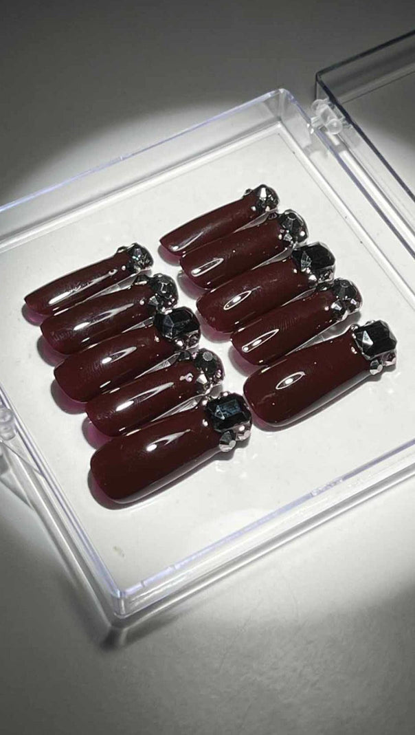 AIIZIE CRYSTAL WINE COFFIN HANDMADE PRESS ON NAILS - product image