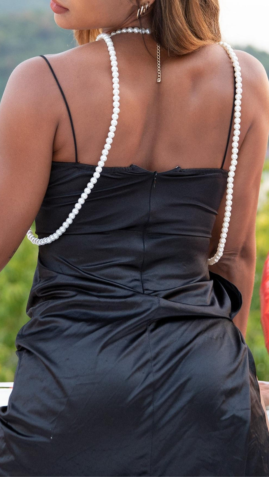 WHITE PEARL SHAWL TOP