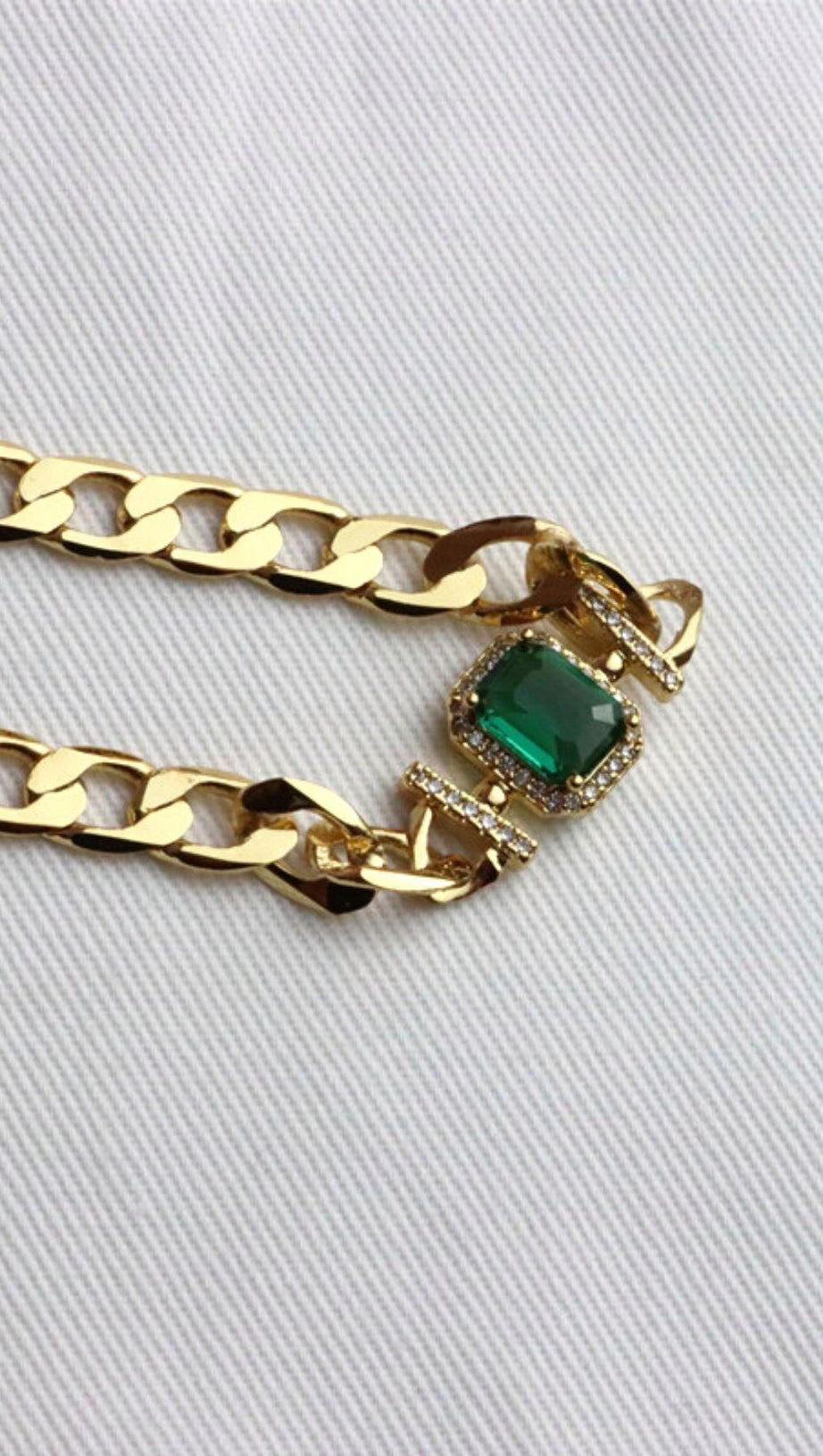 18K GOLD EMERALD CRYSTAL CHAIN NECKLACE