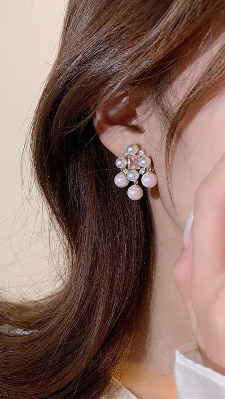 PINK PEARL EARRING