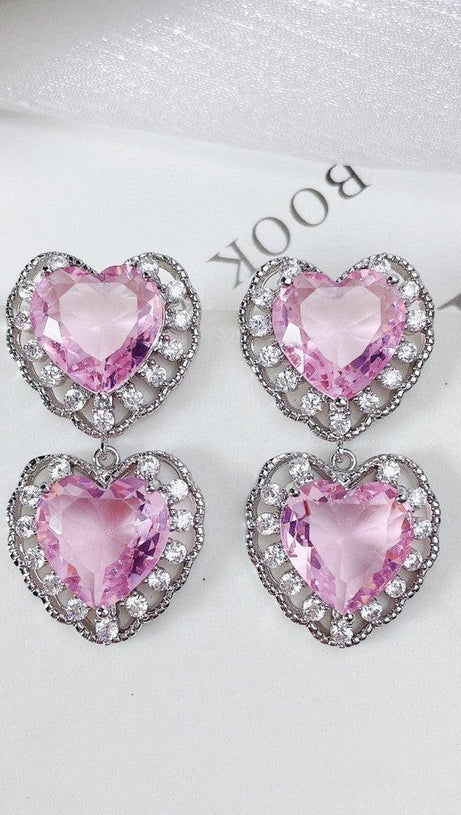 HEART-SHAPED ROMANTIC EARRINGS