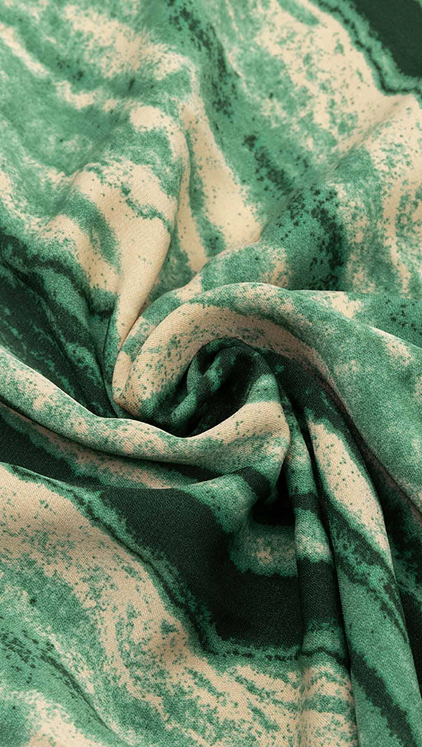 Kleid mit Allover-Print, Cut-Outs und PUFFÄRMELN aus SMARAGD-EDELSTEIN