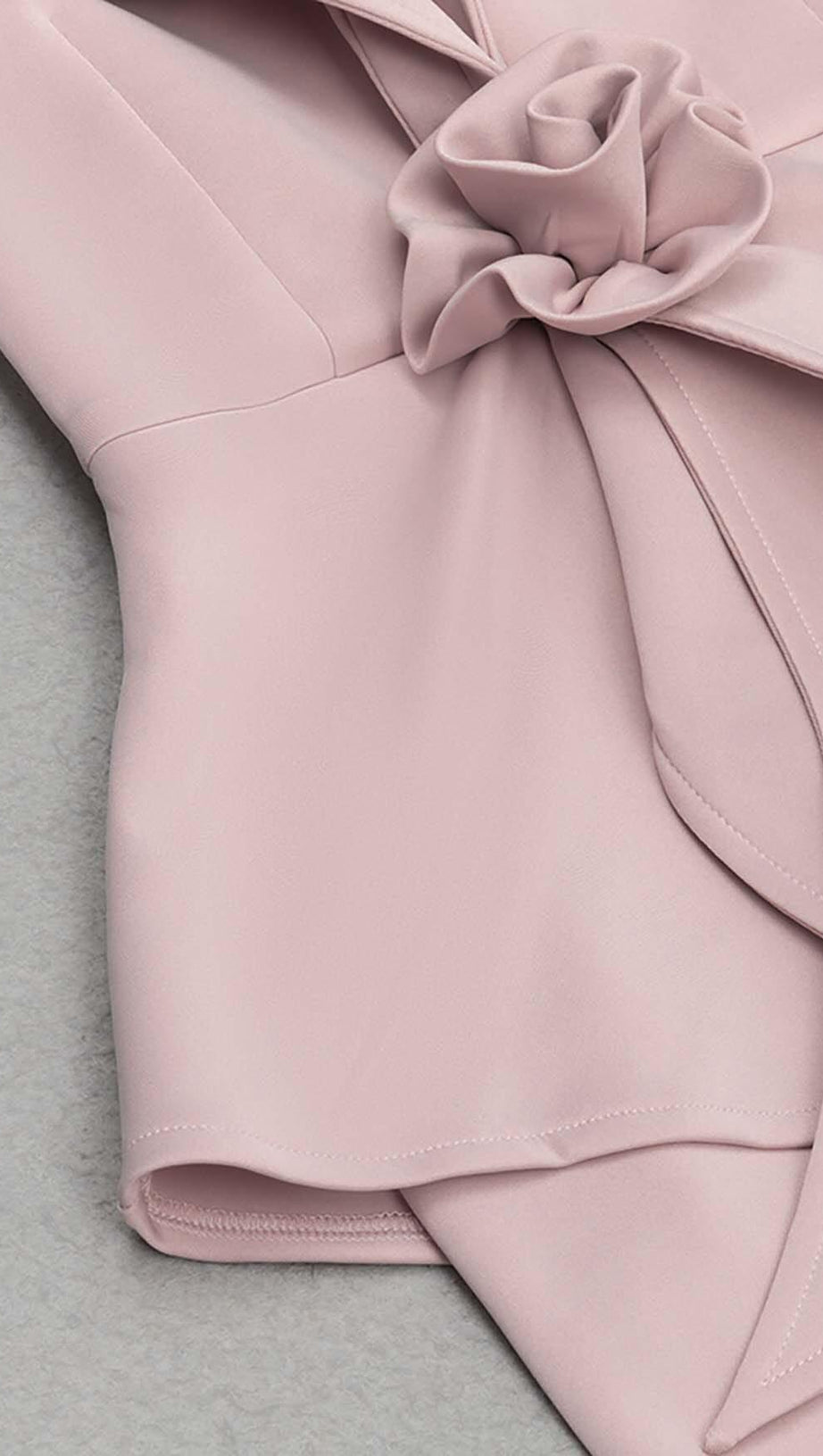 APPLIQUÉD BANDAGE MIDII DRESS IN PALE PINK