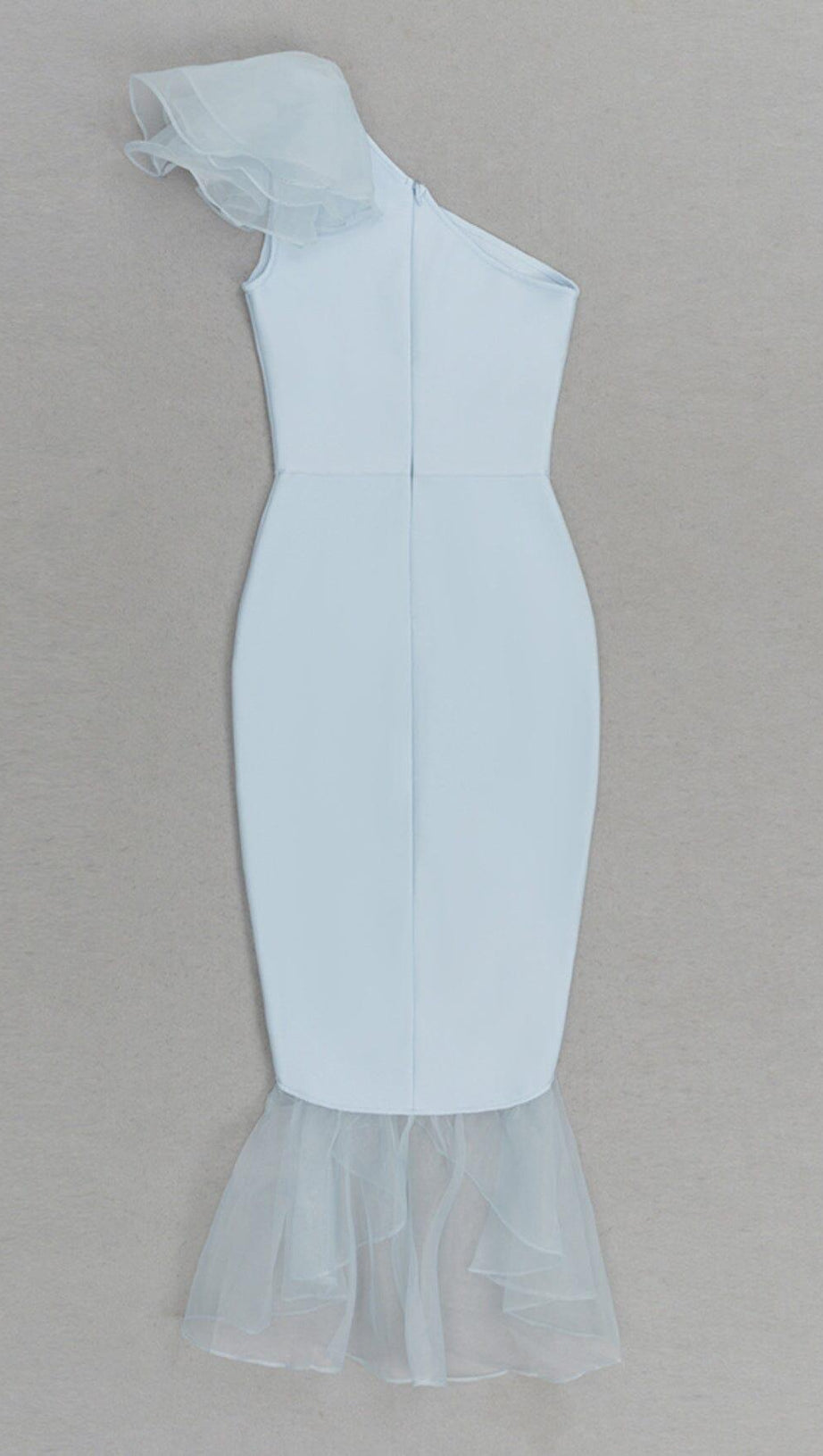 BANDAGE ONE-SHOULDER MIDI DRESS IN LIGHT BLUE