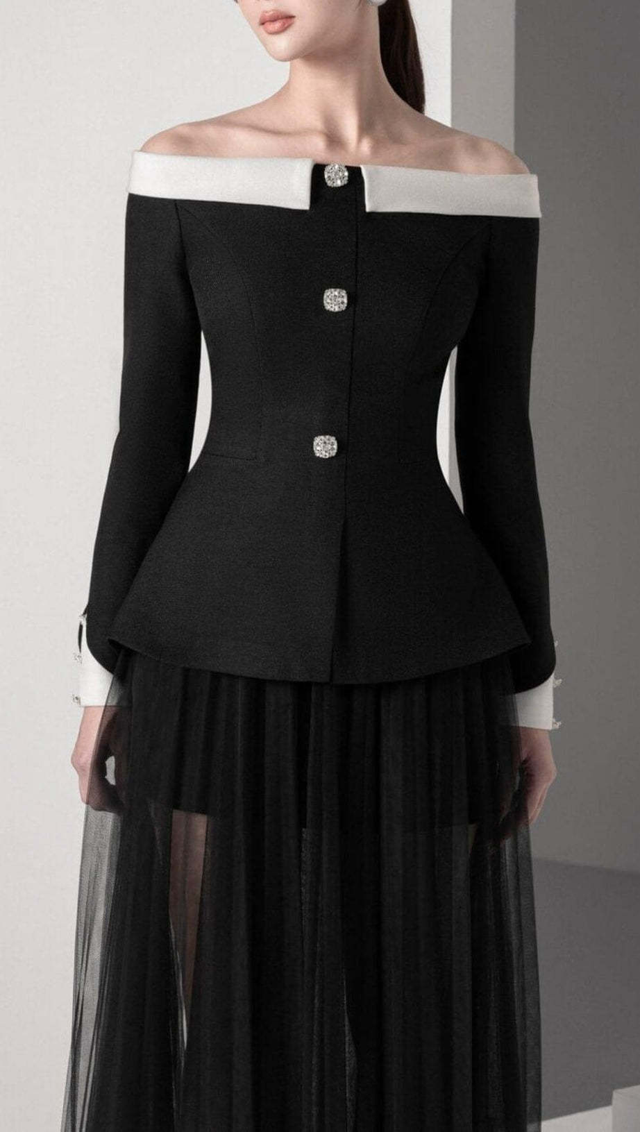 Zweiteiliges Set-Kleid aus Netzstoff in Schwarz