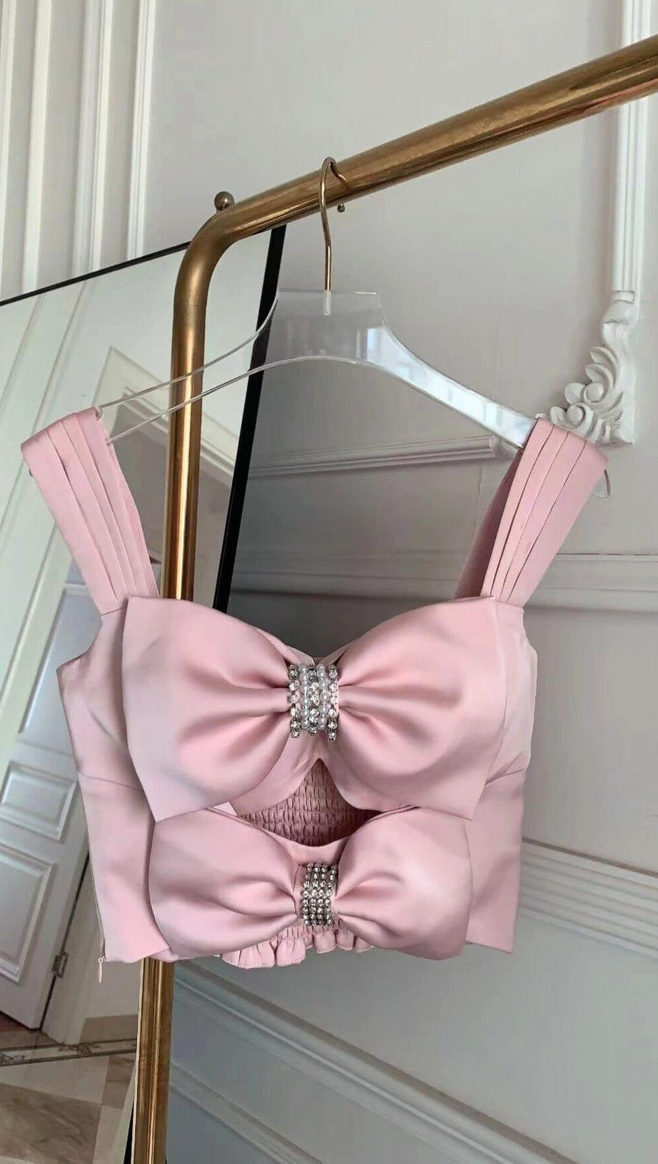 BOW-EMBELLISHED TWO-PIECE SUIT IN PINK
