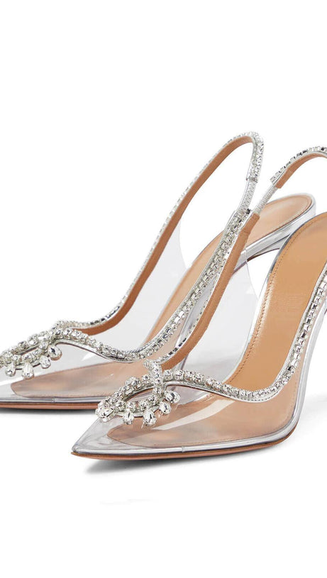 CRYSTAL CUTOUT EMBELLISHED PUMPS IN SILVER