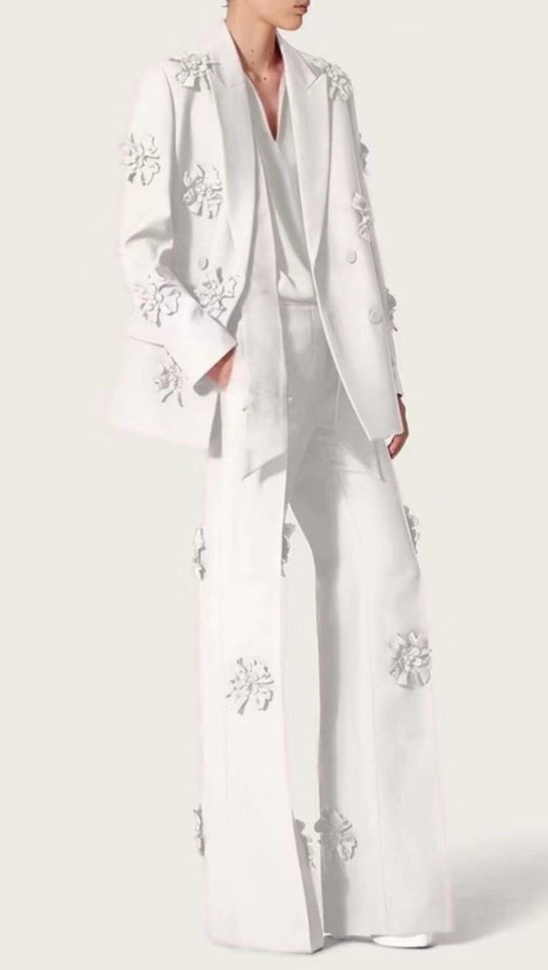 AIIZIE DOUBLE-BREASTED THREE DIMENSIONAL FLORAL SUIT JACKET IN WHITE - product image