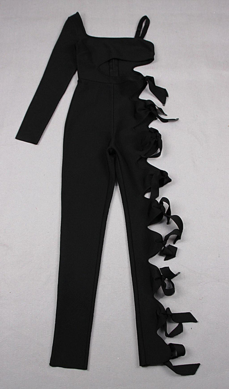 CUT OUT SINGLE-SLEEVE JUMPSUIT IN BLACK