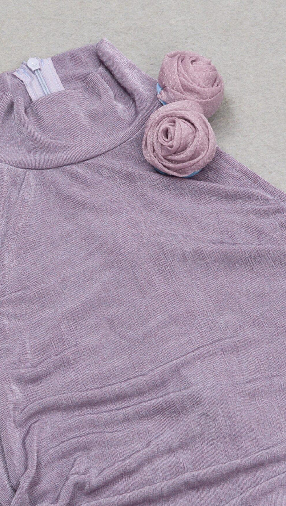 EMBELLISHED BANDAGE MIDI DRESS IN LAVENDER