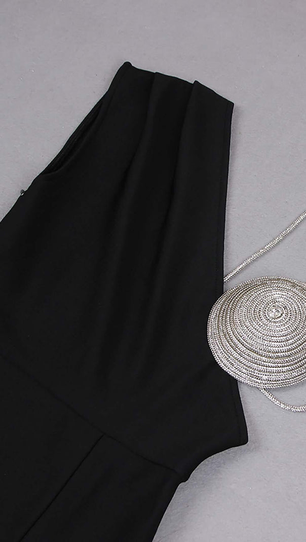 AIIZIE EXCLUSIVECM ASYMMETRIC HIGH-LOW DRESS IN BLACK - product image