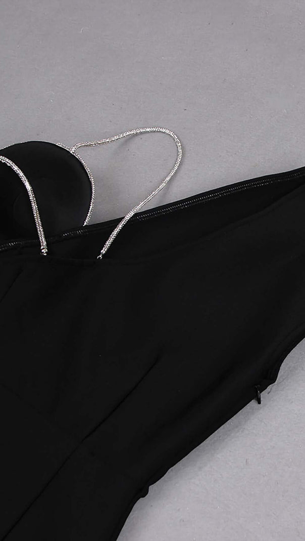 AIIZIE EXCLUSIVECM ASYMMETRIC HIGH-LOW DRESS IN BLACK - product image