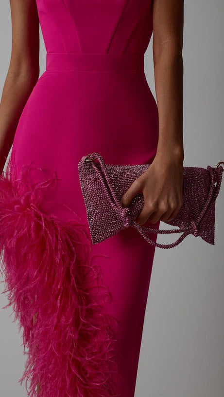 FEATHER HIGH-LOW DRESS IN RED