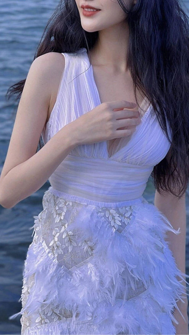 AIIZIE FEATHER PLEATED LACE DRESS IN WHITE - product image