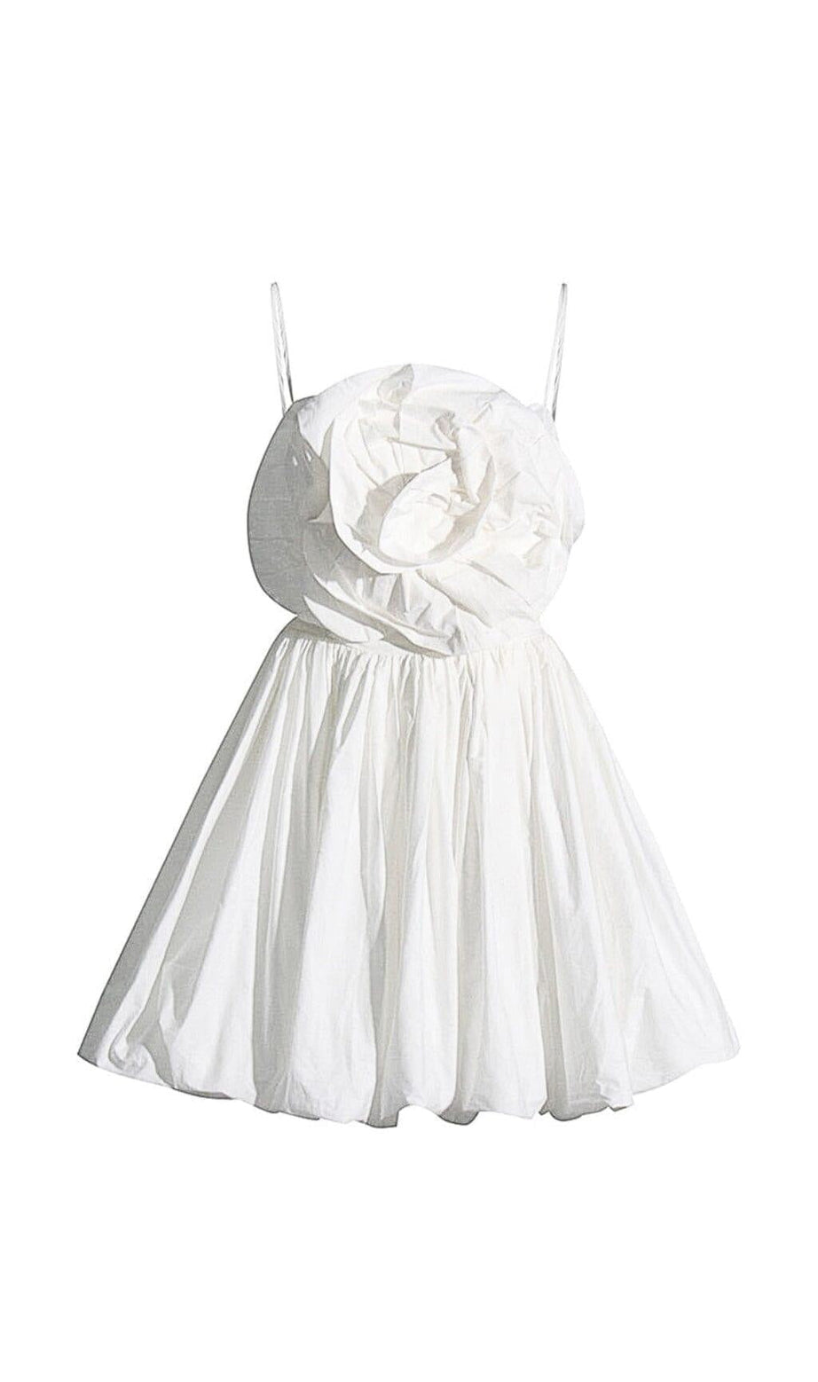 SCHLANKES MINIKLEID MIT BLUMENAPPLIKATIONEN IN WEISS