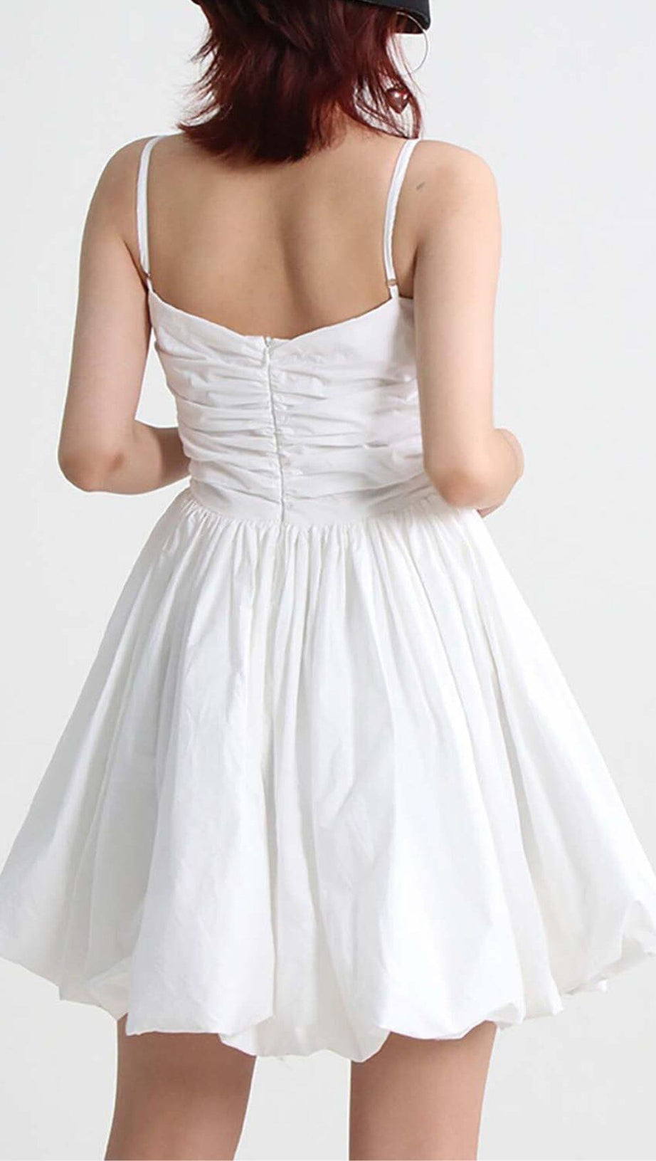 FLORAL APPLIQUE SLIM MINI DRESS IN WHITE