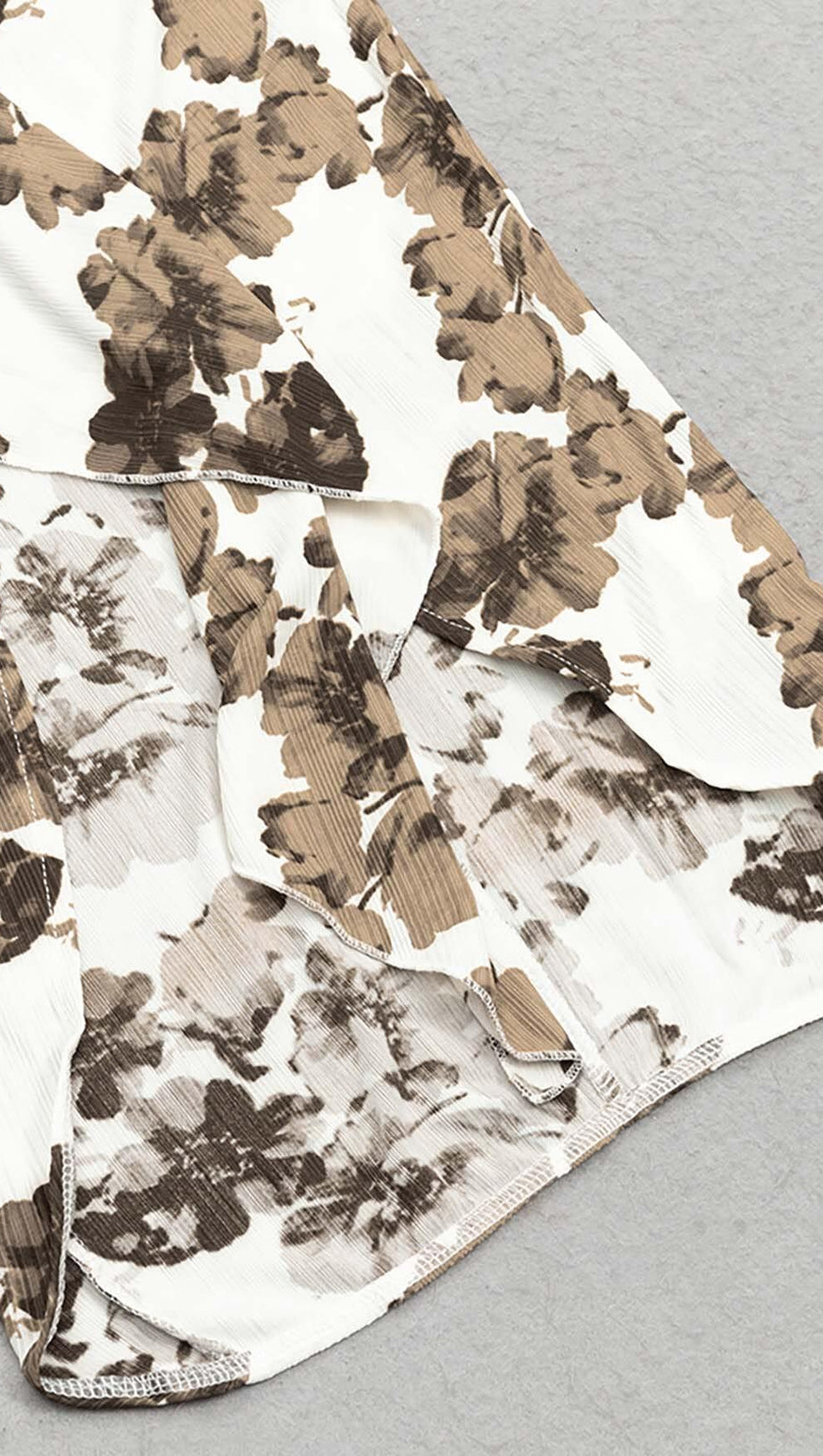 ABITO MIDI CON VOLANT FLOREALI IN BIANCO