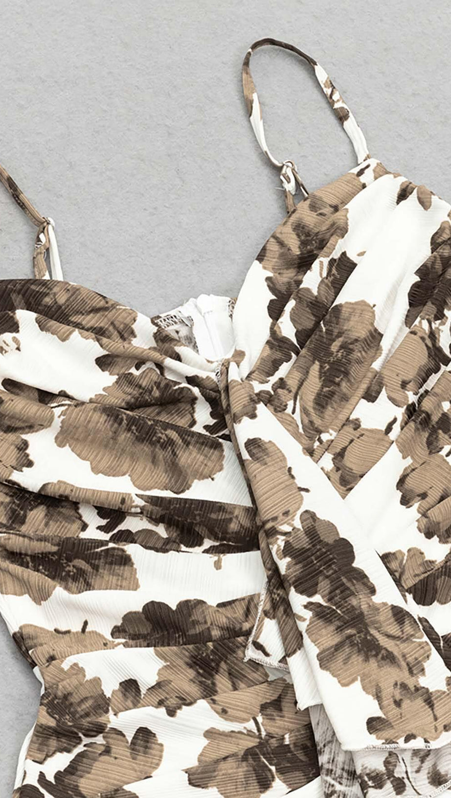 ABITO MIDI CON VOLANT FLOREALI IN BIANCO